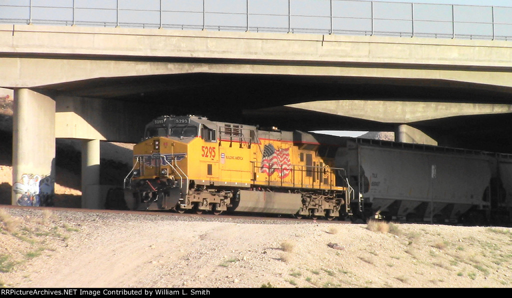 EB Manifest Frt at Erie NV W-Pshr -136